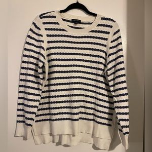 Woman’s Tommy Hilfiger Striped Sweater XL